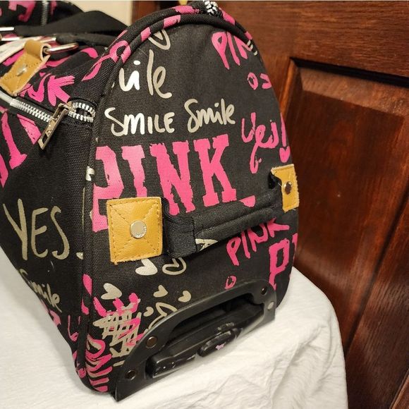 Nice Vintage Victoria Secret Wheelie Luggage Carry On - Picture 7 of 15